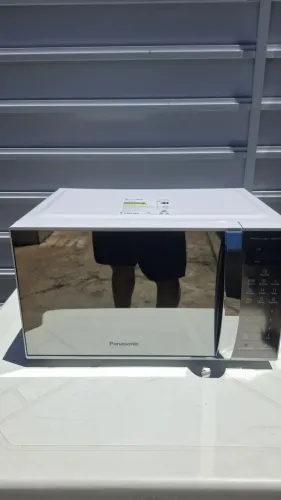 Micro-ondas Panasonic 21L