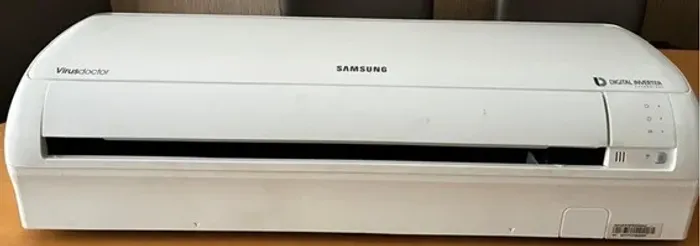 AR CONDICIONADO SAMSUNG 12000 BTUS, PLACA COM DEFEITO