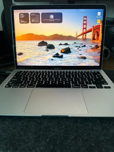 Macbook Air - Chip M1 - 8GB - 256GB