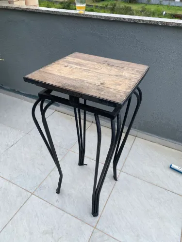 Mesa Rústica
