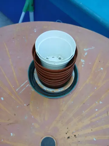 VASOS PARA PLANTAS PEQUENOS EM PLASTICO