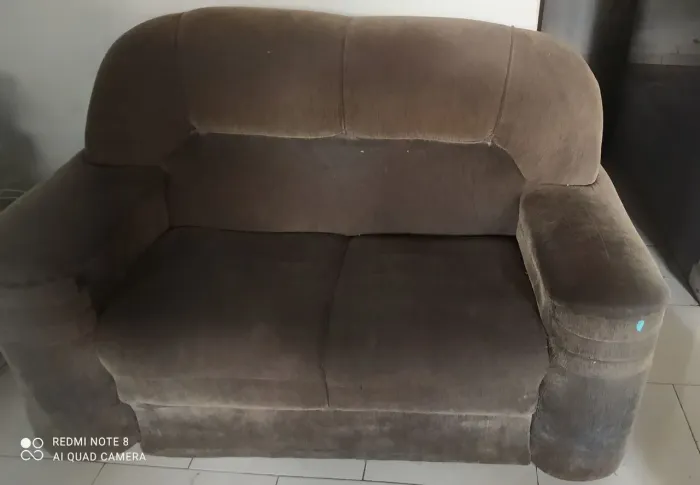 Sofá 2 lugares