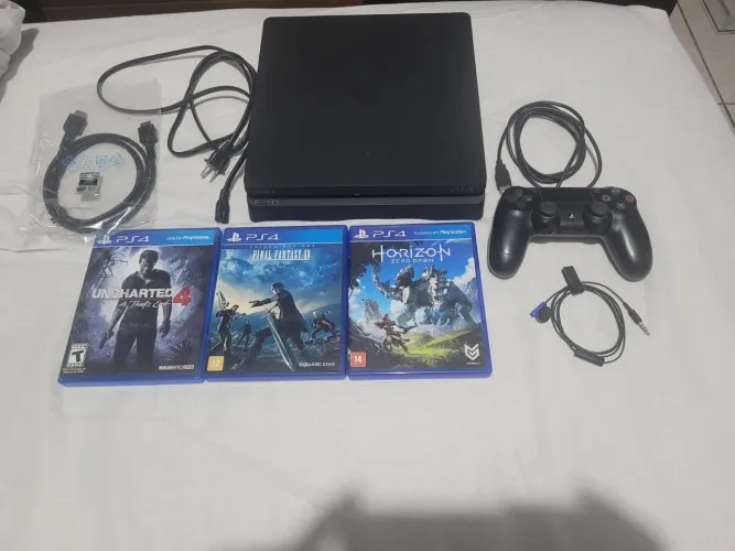 PlayStation PS4 com controle original e 3 jogos