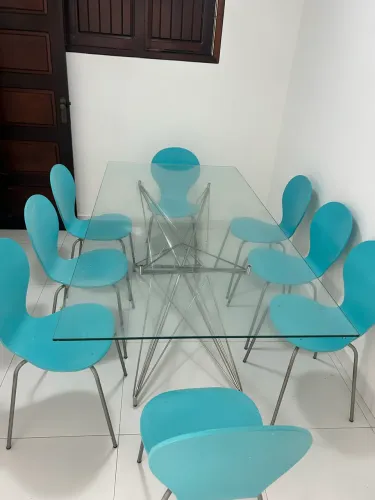 VENDO CONJUNTO DE MESA DE JANTAR + 8 CADEIRAS