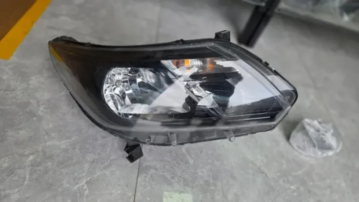 Farol Ld S10 Traibalzer 2017 a 2024 Original