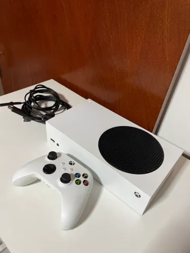 XBOX série s (MUITO NOVO)