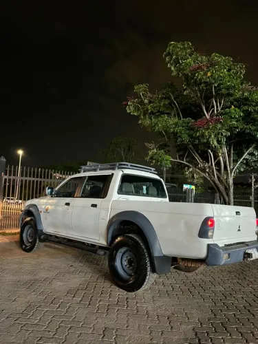 Mitsubishi L200 Outdoor GLS 2.5 4X4 CD TDI Diesel 2009