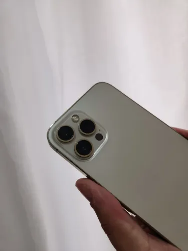 IPhone 12 Pro max 256g Dourado