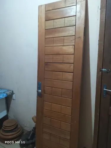 Portas madeira