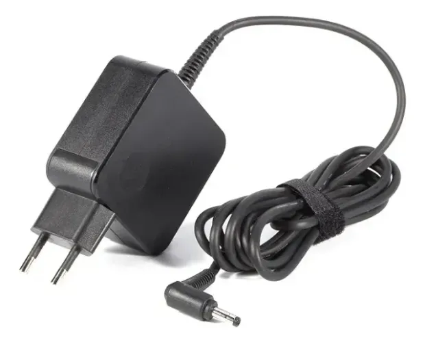 Fonte Carregador Para Notebook Lenovo 20v 3.25a 4.0*1.7 Preto