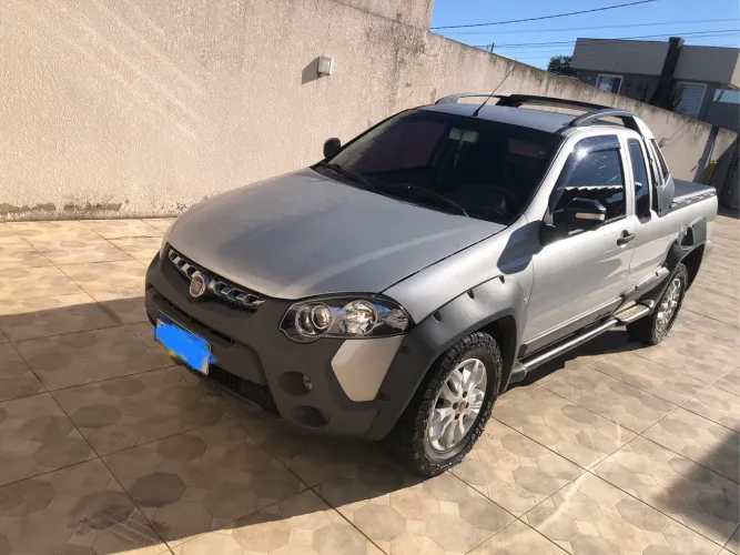 Fiat Strada Adventure 1.8/ 1.8 Locker Flex CE 2013