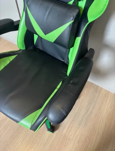 Cadeira Gamer Xzone - ótimo estado