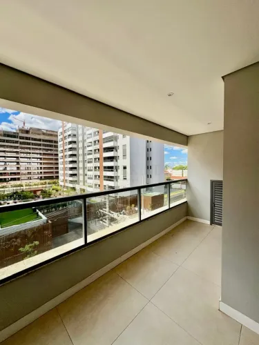 Apartamento a venda no edifício City Towers One em Bauru -SP.