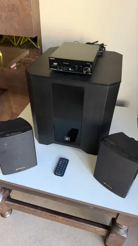 Kit de Som Ambiente Frahm Residence - Subwoofer + Amplificador Digital