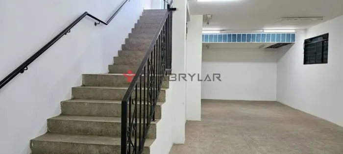 Salão para alugar em Várzea Paulista, Vila São José, com 120 m²