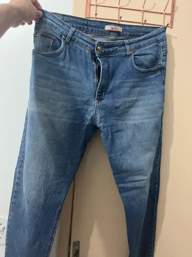 CALÇA JEANS MASCULINA TAMANHO 48 (RETIRADA EM VALPARAÍSO)