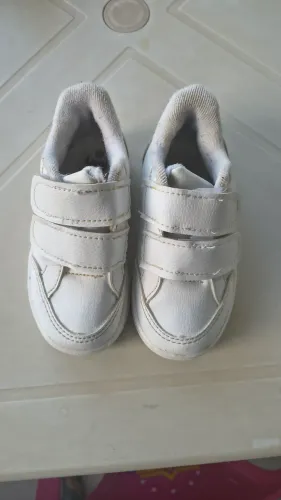 Tênis feminino 22