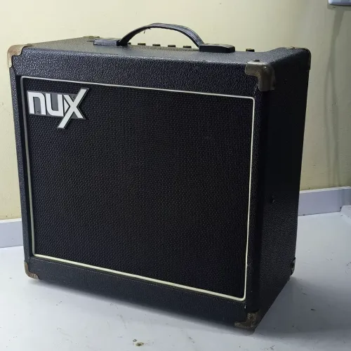 Amplificador guitarra Nux Mighty 30x