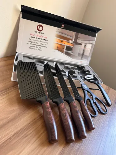 Kit 6 peças de Cozinha - Facas/Tesoura/Descascador