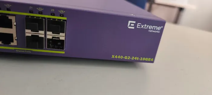Switch Extreme Networks X430 23 portas