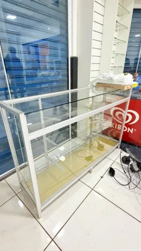 Balcão/Vitrine De Vidro