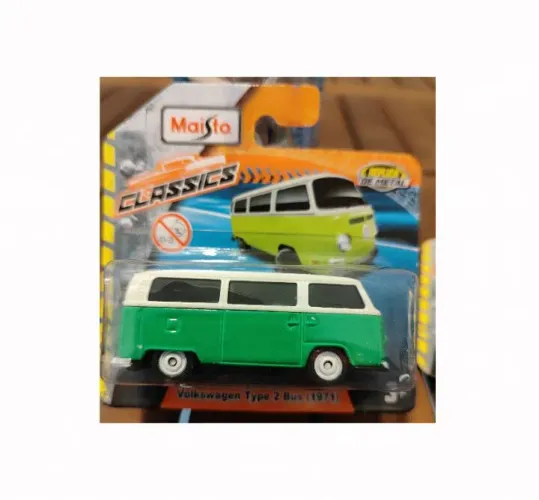 Kombi  Maisto 1:64