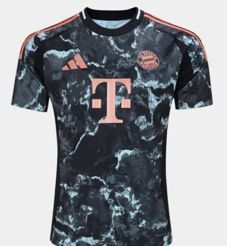 Camisa Bayern de Munique Visitante 24/25 Modelo Torcedor - Tamanho P
