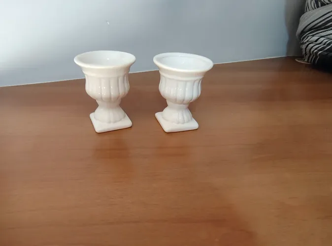 Mini Vaso branco cerâmica de Porto Ferreira SP