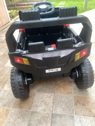 Jipe elétrico infantil 12v bang toys titan , vermelho 