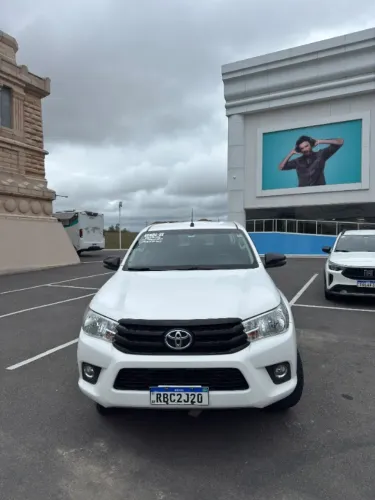 Toyota Hilux CD 4X4 2.8 Diesel Mec. 2020