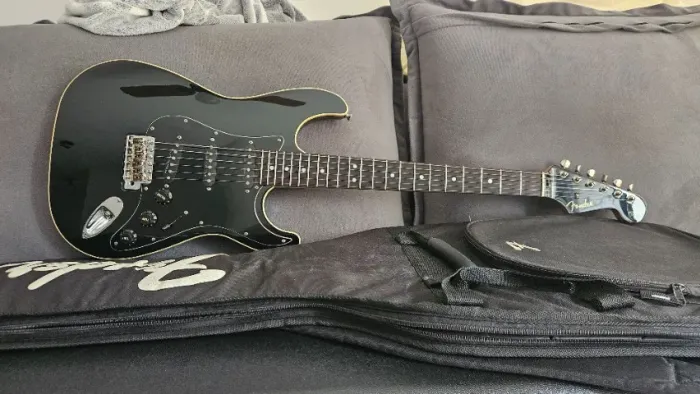 Fender stratocaster aerodyne japan