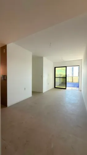 Apartamento 2 Quartos | 60m² | Jatiúca | Suíte | Varanda | R$ 670 Mil