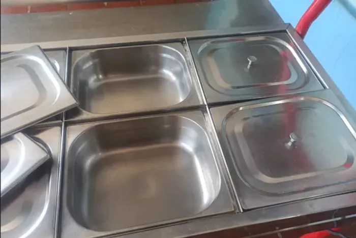Banho Maria, Réchaud 8 cubas 220v , retirar no local