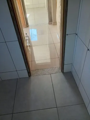 LADRILHEIRO / AZULEJISTA PROFISSIONAL