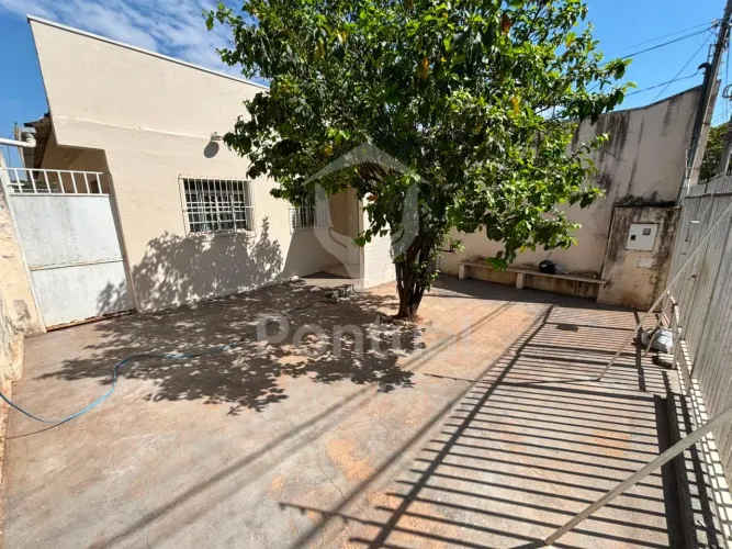 Casa para aluguel, 4 quartos, 1 vaga, MARTINS - Uberlândia/MG
