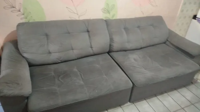Sofá Retrátil e Reclinável