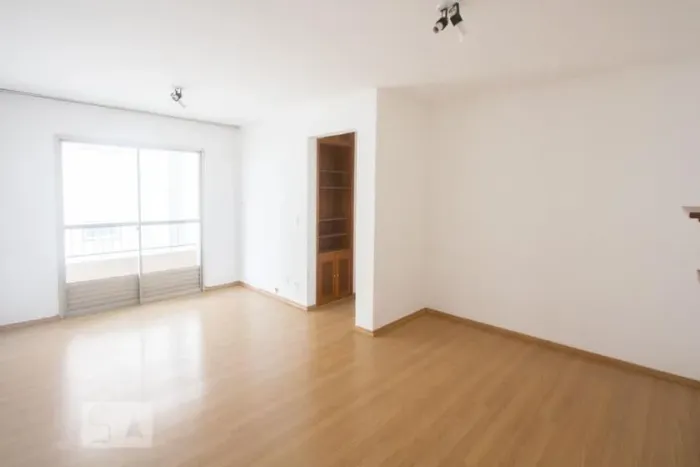 Apartamento à Venda - Campo Belo, 2 Quartos, 75 m2