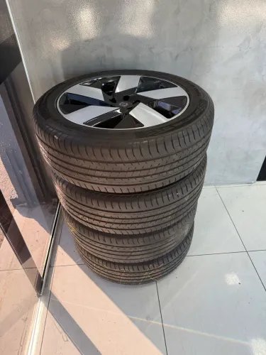 JOGO DE RODAS VOLVO ARO 20 ORIGINAIS