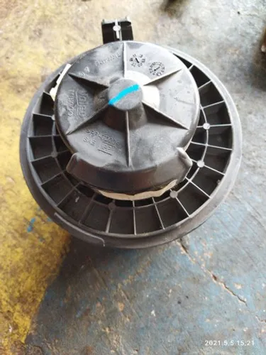 Motor ar forçado Nissan Tiida