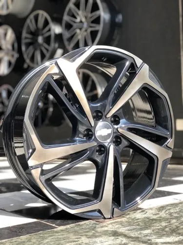 Rodas Montana 2023 aro 18 5x105 cruze Tracker 
