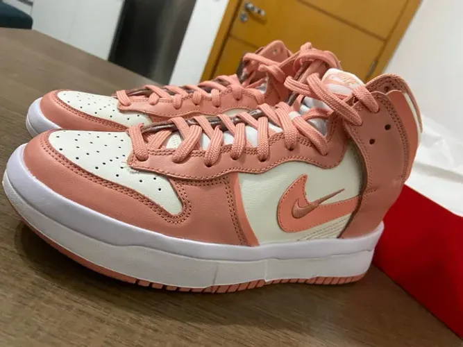 Tênis Nike Dunk High Up Feminino - tam 38 