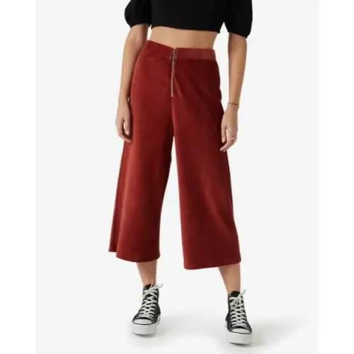 Calça Feminina Pantacourt Veludo Pool by Riachuelo Código: 13310631004
