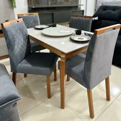 Mesa Egeu com 4 cadeiras tt9929m