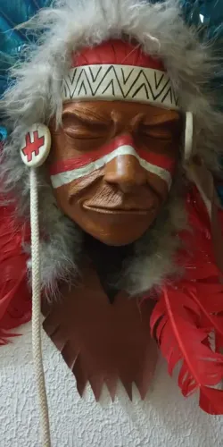 Mascara de indio decoração
