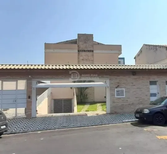 Sobrado à venda em condomínio - 3 quartos (2suítes) e 2 vagas de garagem - Aricanduva