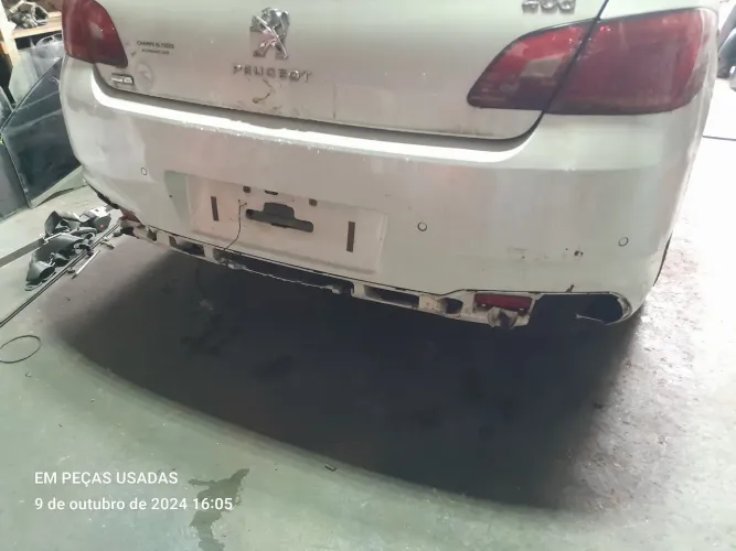 Parachoque traseiro Peugeot 408 2017