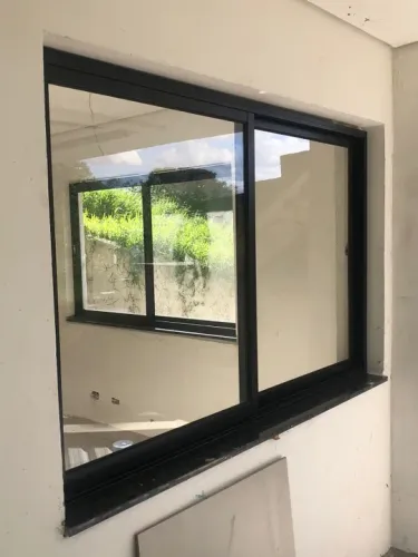 Janela de correr comum 2 folhas 1,50x1,20 Suprema