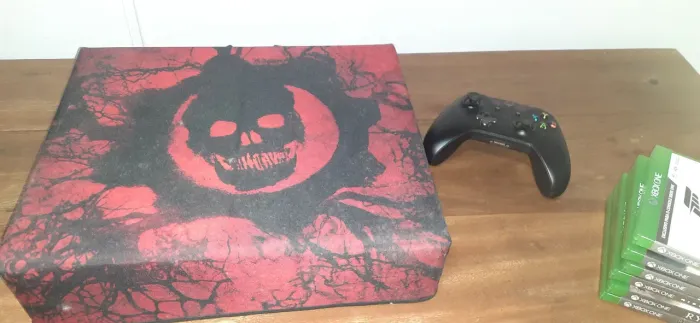 Xbox One Gears + Jogos