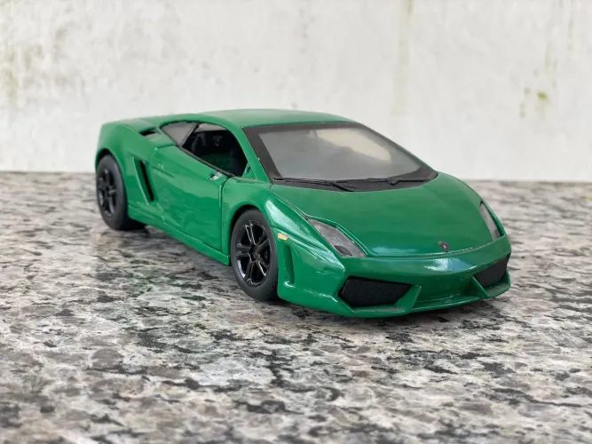 Miniatura Lamborghini Gallardo - Escala 1/24