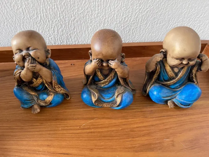 Estatuetas Budistas - Sabedoria e Harmonia